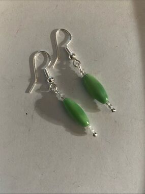 Green Bead and silver Dangle Earrings - Good Vibes 😎 Only Newport Beach 🏖️